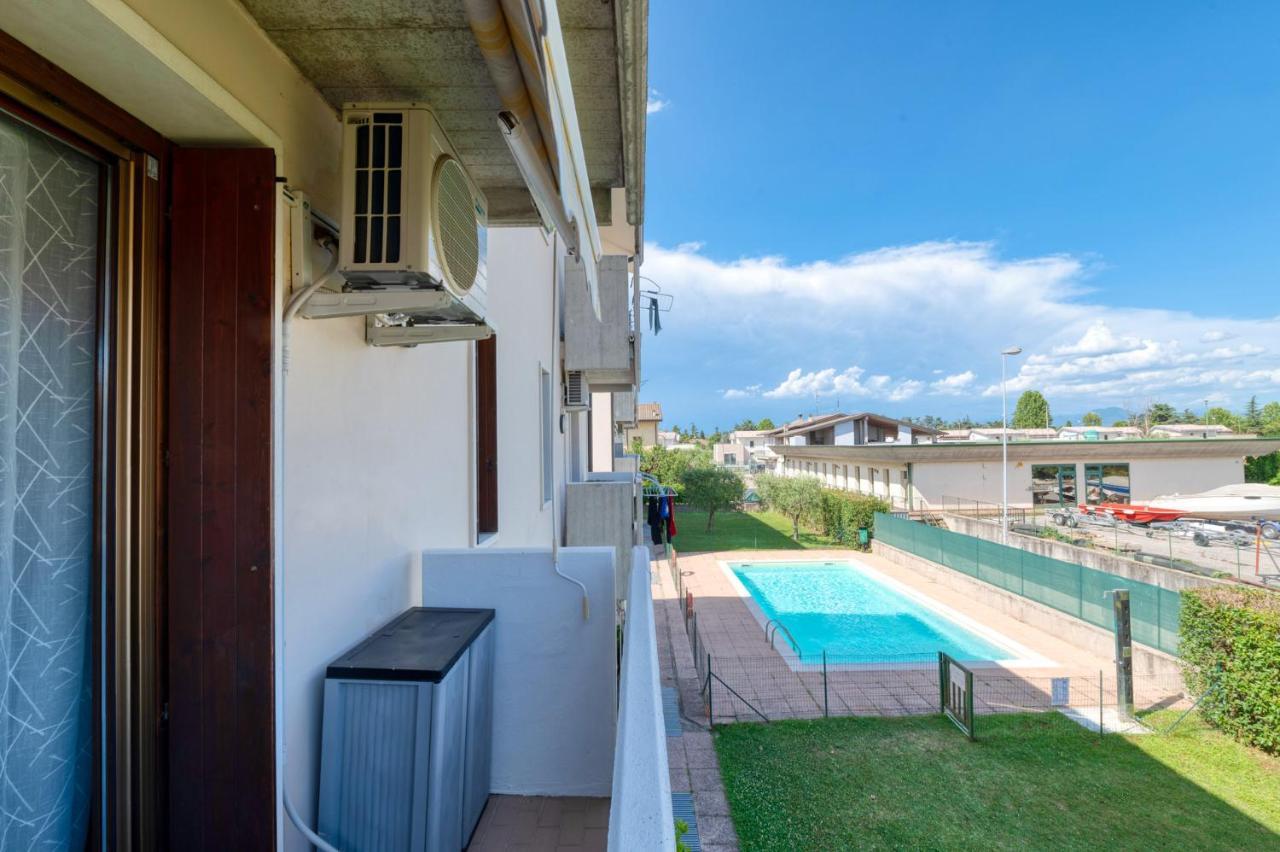 Wolf House - Sirmione Holiday Zewnętrze zdjęcie